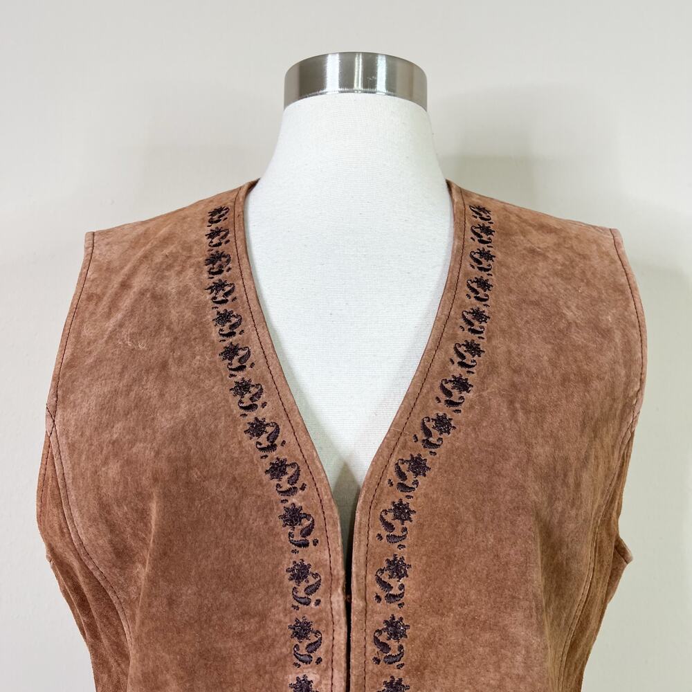 Vintage | Outbrook Suede Brown Leather Embroidered Western Boho Vest Large L - Picture 3 of 10